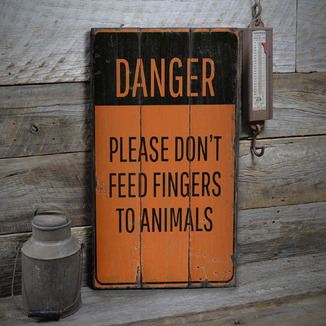 Animal Feeding Warning Rustic Wood Sign