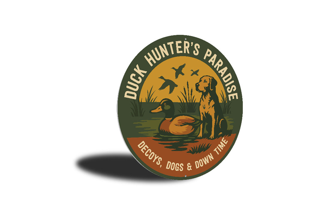 Duck Hunter's Paradise Round Hunting Sign
