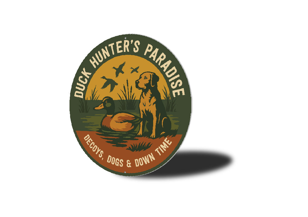 Duck Hunter's Paradise Round Hunting Sign
