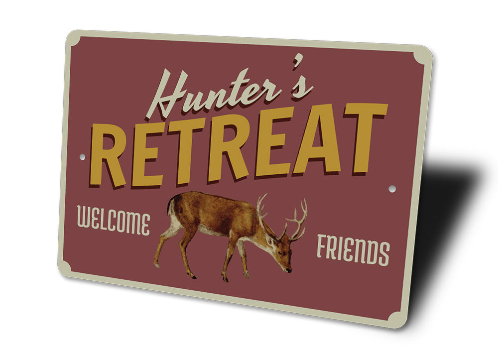 Hunter's Retreat Sign