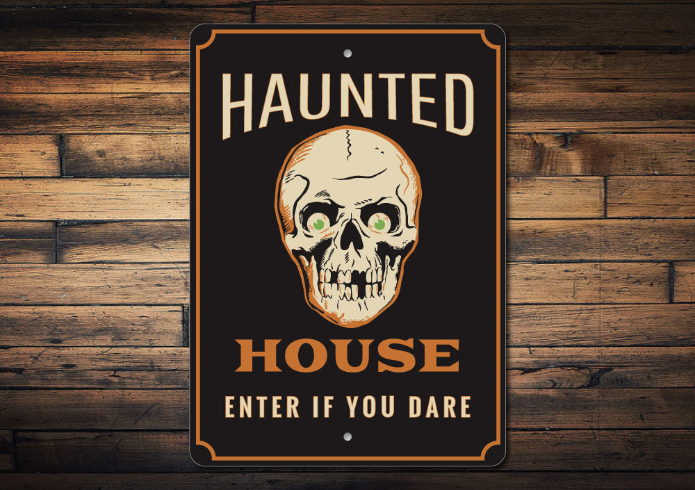 Haunted House Skull Sign