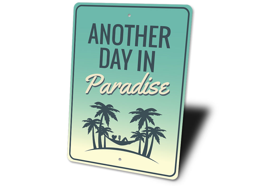 ANOTHER DAY IN PARADISE (TRADUÇÃO) - Commissioned 