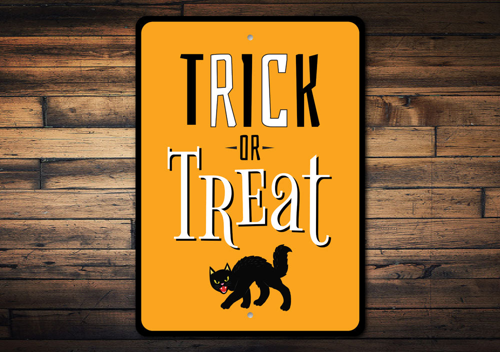 Trick or Treat Black Cat Sign