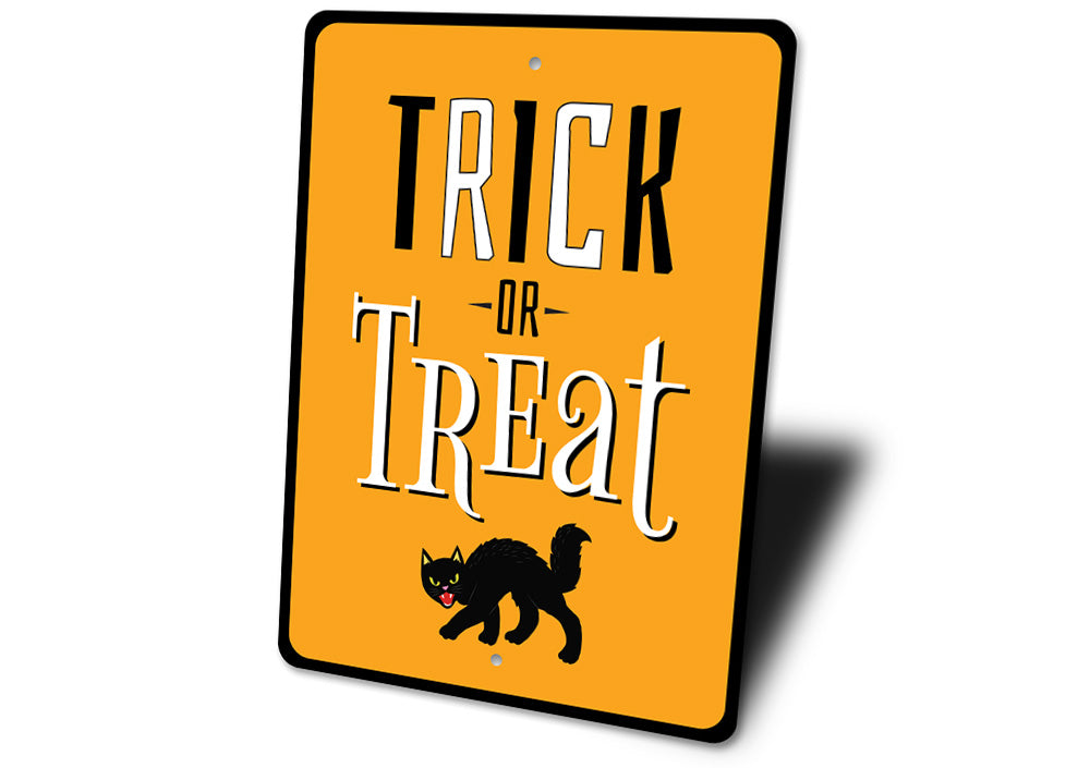 Trick or Treat Black Cat Sign