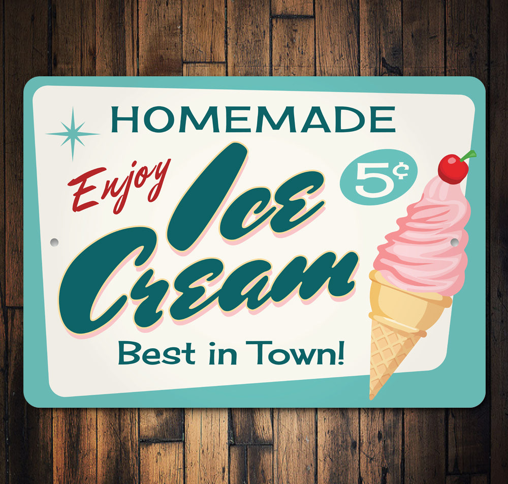 Homemade Ice Cream Sign