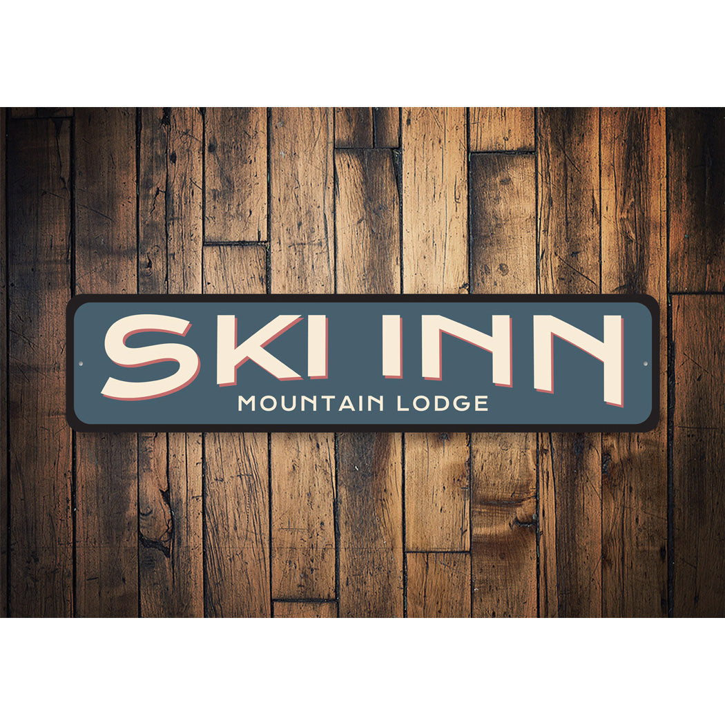 ski-inn-lodge-sign