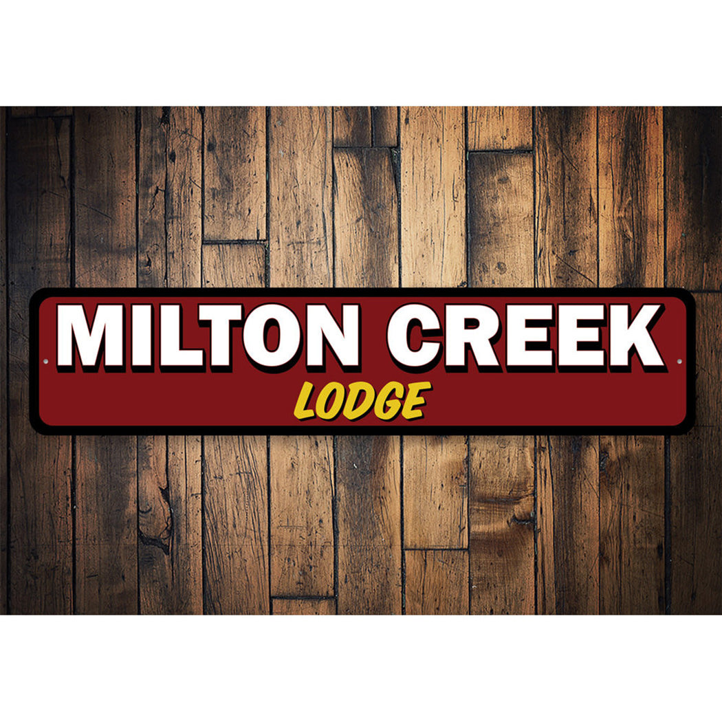 Custom Creek Lodge Sign