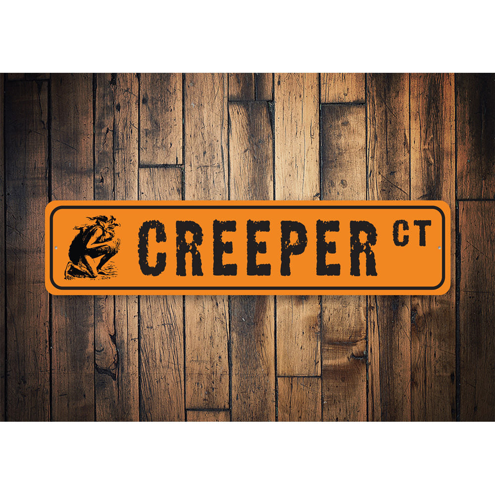 Creeper Court, Decorative Halloween Street Sign